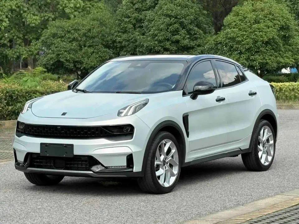 Lynk & Co 05 2.0TD 2WD Shine Halo 2023