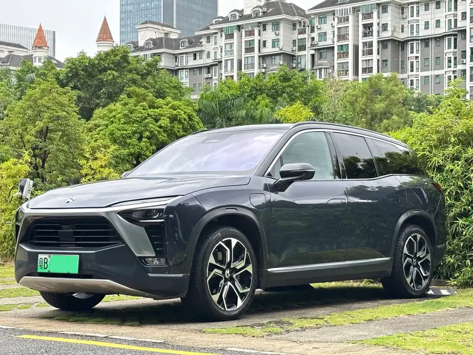 NIO ES8 Model 580KM Signature Edition 6-Seater 2022