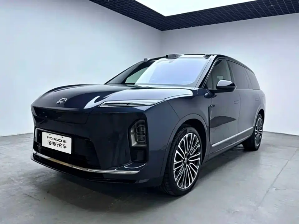 NIO ES8 Base Model 2026