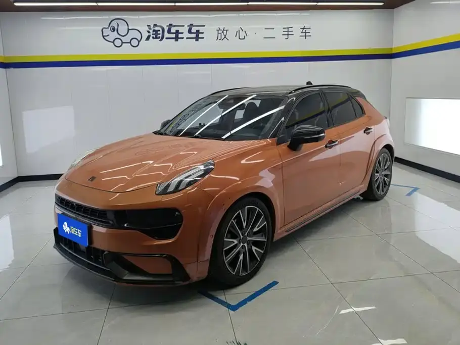 Lynk & Co 02 Hatchback 2.0TD Halo 2021