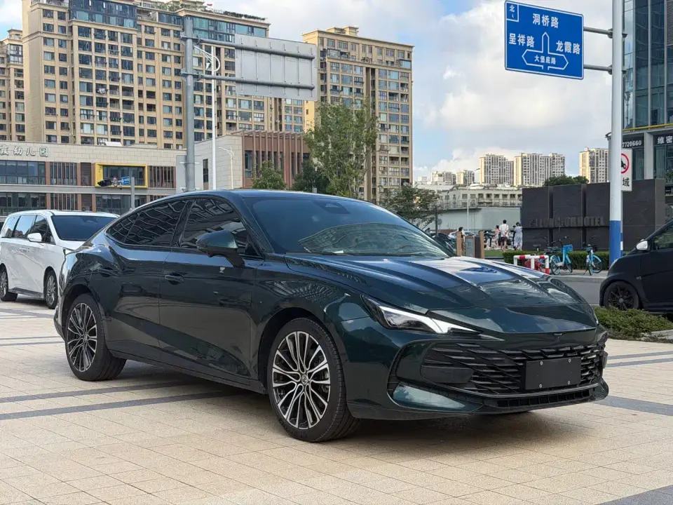 MG MG7 1.5T 300 DCT Elegance Edition 2025