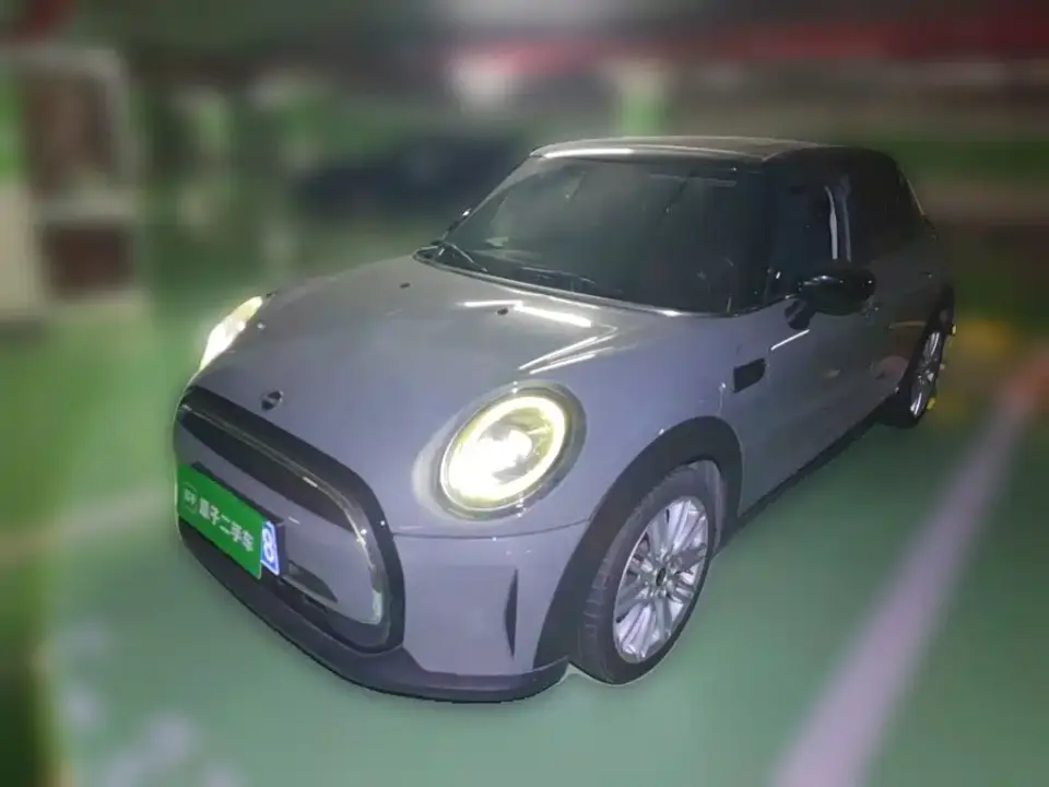 Mini MINI Facelift 1.5T COOPER Classic 5-Door 2021