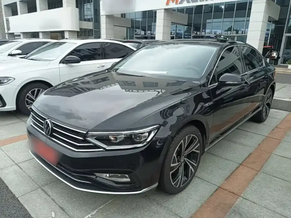 Volkswagen Magotan 330TSI DSG Luxury 2022