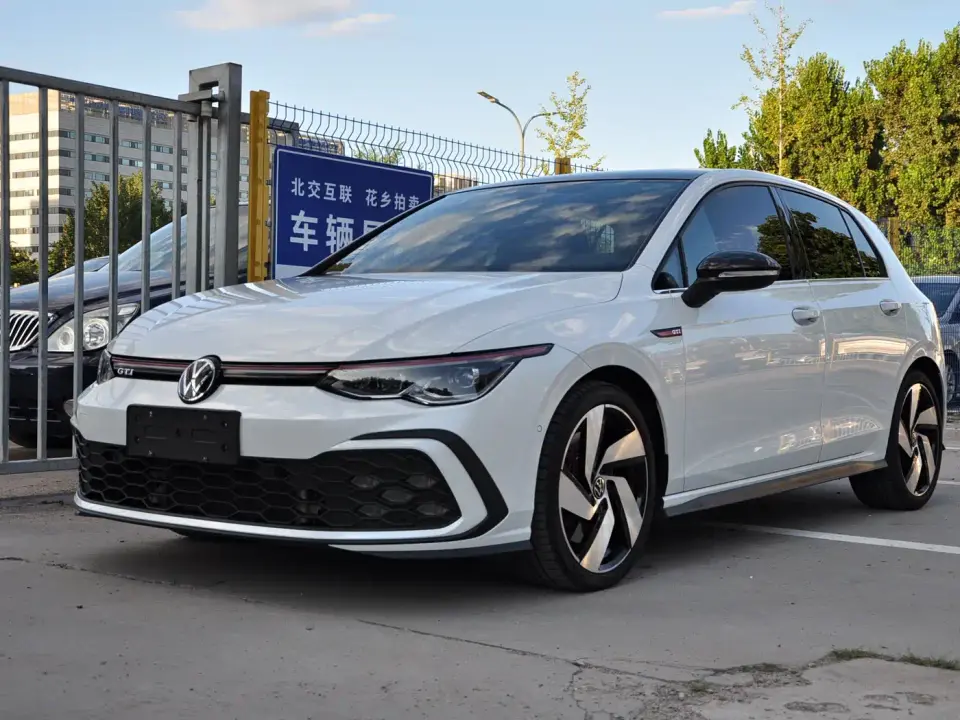 Volkswagen Golf GTI Facelift 380TSI DSG GTI 2022