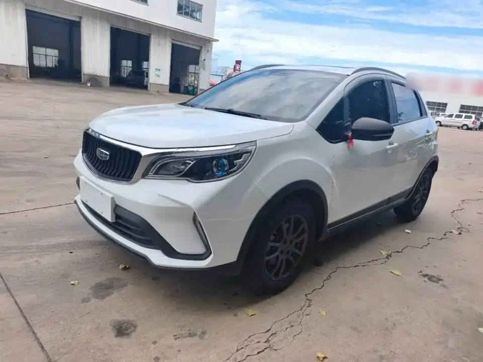 Geely Vision X3 PRO 1.5L CVT Premium 2021