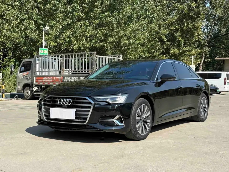 Audi A6L 45 TFSI Premium Selection Elegance 2023