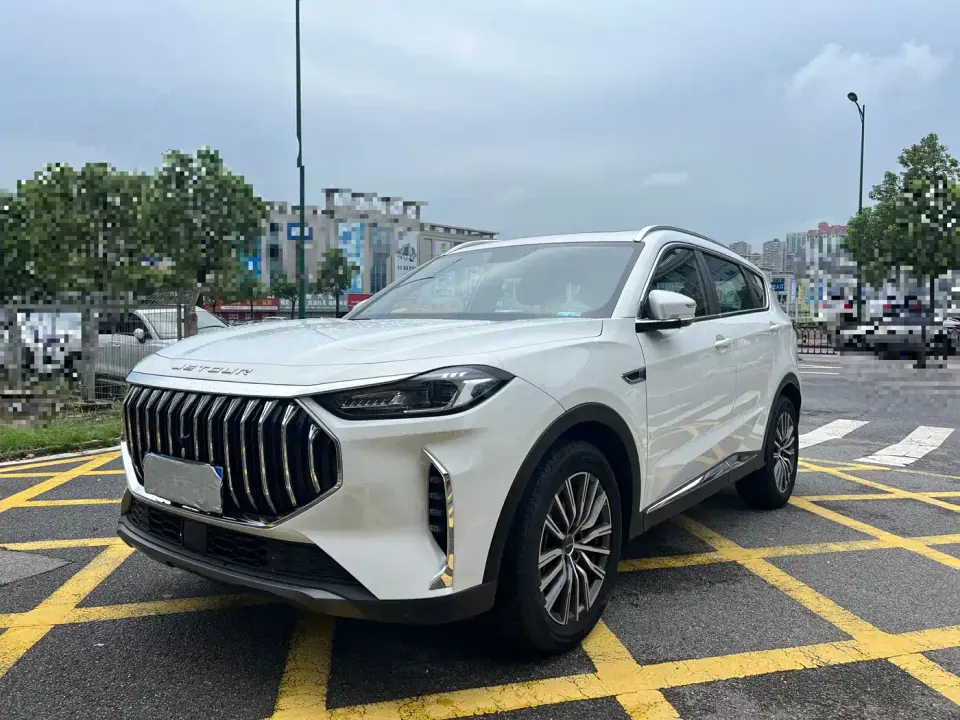 Jetour X70 PLUS Champion Edition 1.5T DCT Champion PRO 7-seater 2024