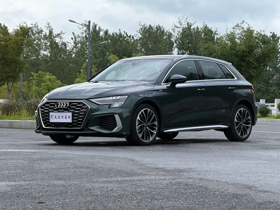 Audi A3 Sportback 35 TFSI Fashion Sport 2024