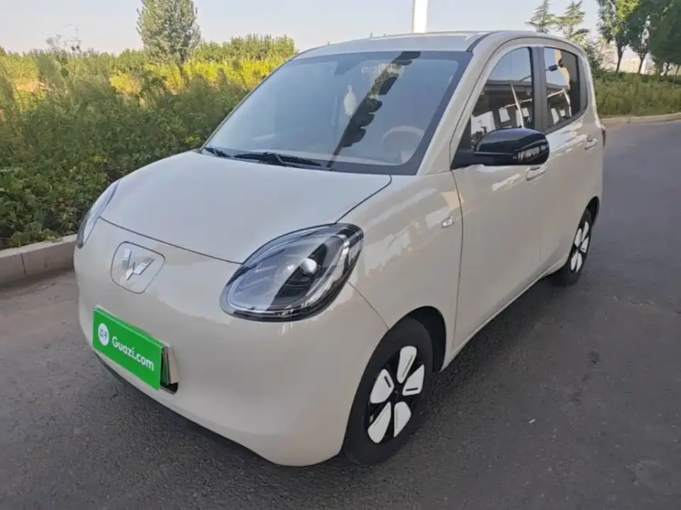 Wuling Motors Hongguang MINIEV 4-Door Advanced 2025