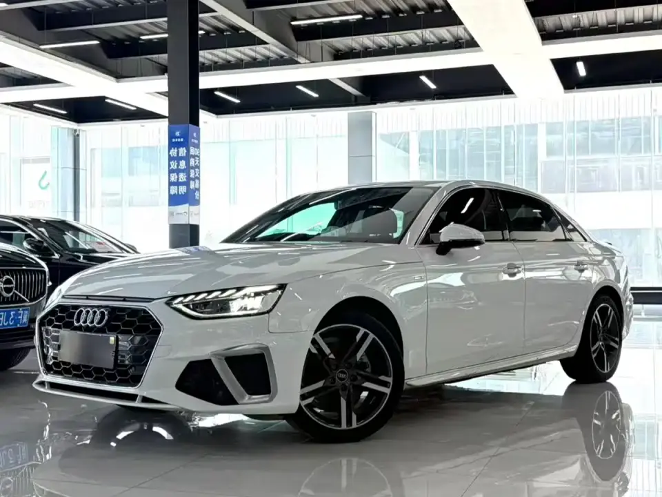 Audi A4L 40 TFSI Fashion Dynamic 2022