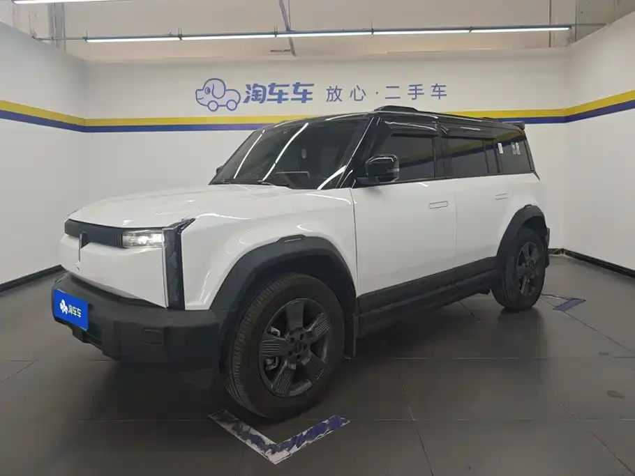 iCar 03 Model 401km 2WD Standard Advanced Edition 2024