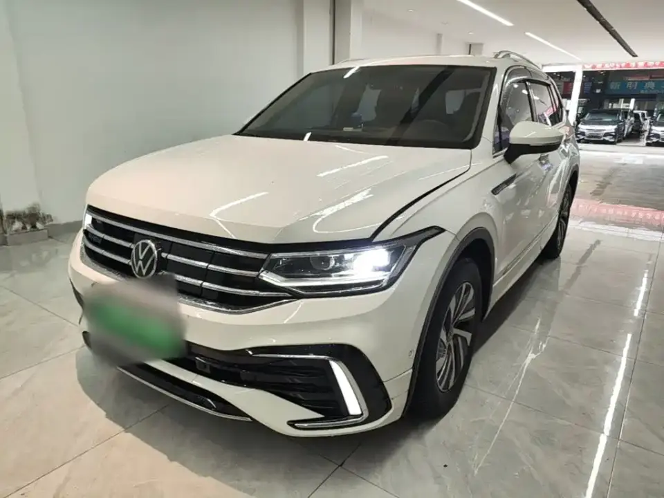 Volkswagen Tiguan L PHEV 430PHEV Plug-in Hybrid Premium 2022