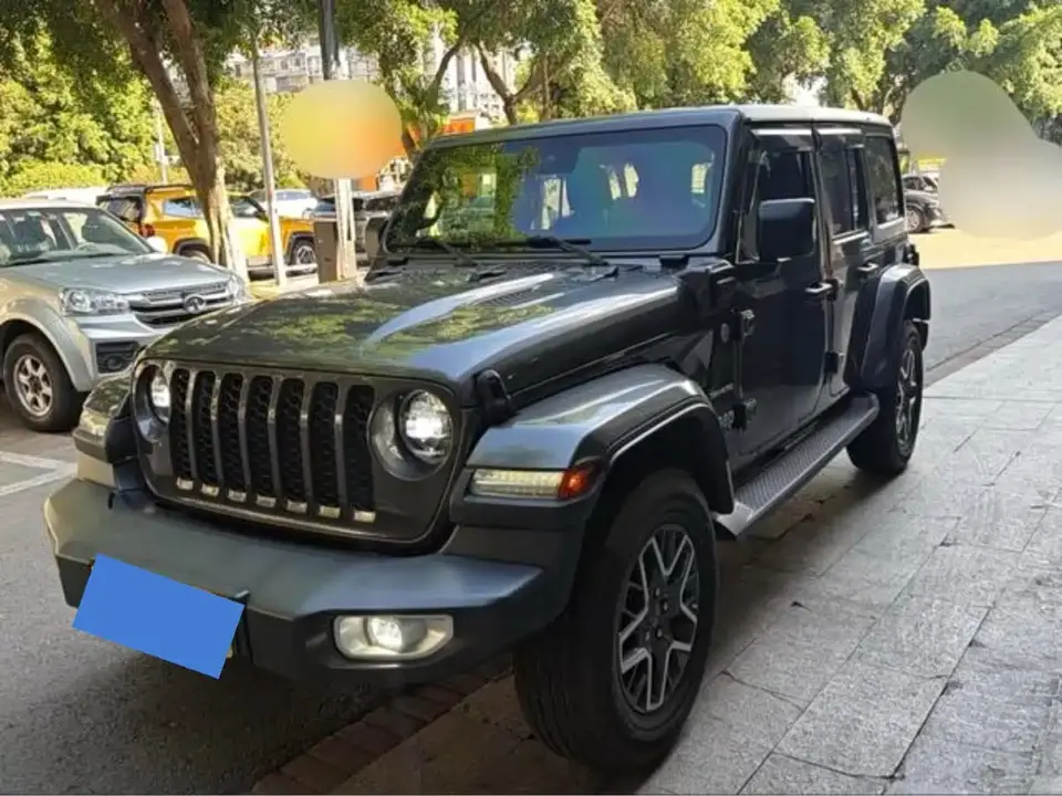 Jeep Wrangler 4xe 4-Door 2.0T 4xe Sahara Launch Edition 2021