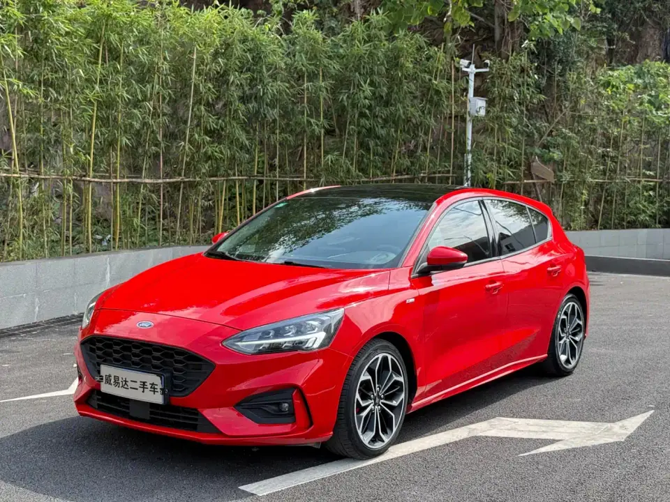 Ford Focus Hatchback EcoBoost 180 Automatic ST Line 2019