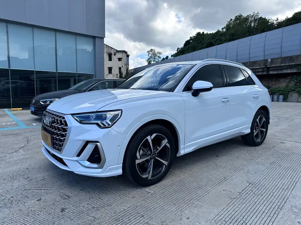 Audi Q3 35 TFSI Fashion Sport 2025
