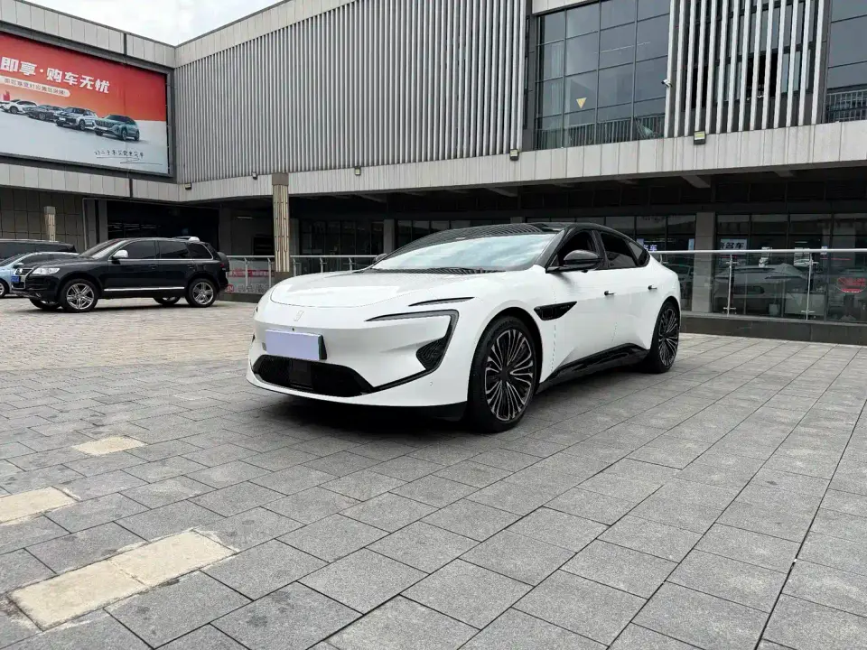 Avatr 12 Facelift Ultra Range Extender 2025