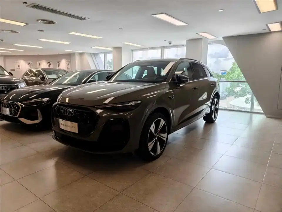 Audi Q5L Smart Hybrid Flagship 2026