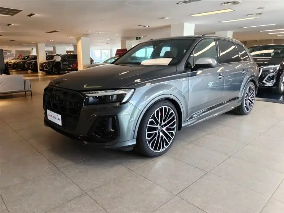 Audi SQ7 4.0 TFSI 2025