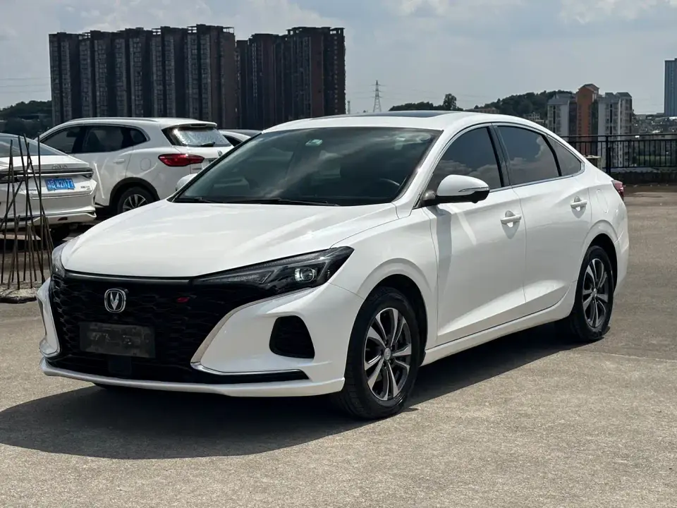 Changan Eado PLUS Blue Whale NE 1.4T GDI DCT Premium 2021