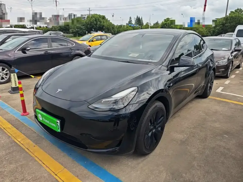 Tesla Model Y Facelift Rear-Wheel Drive Version 2023