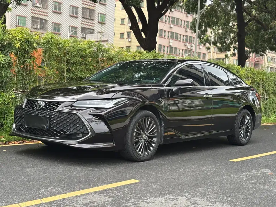Toyota Avalon 2.5L Touring Premium Edition 2023