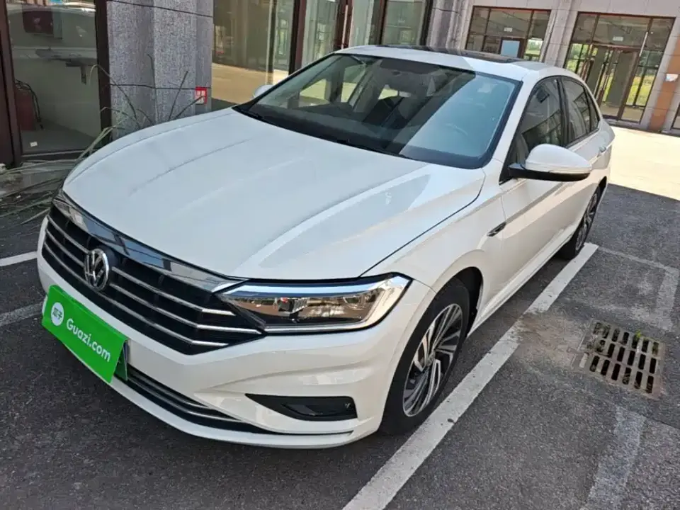 Volkswagen Sagitar 280TSI DSG Surpassing Edition 2021