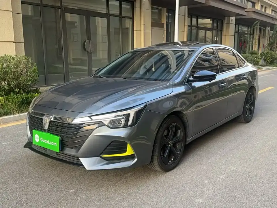 Roewe i6 MAX Model 300TGI Automatic Cool & Smart Edition 2022