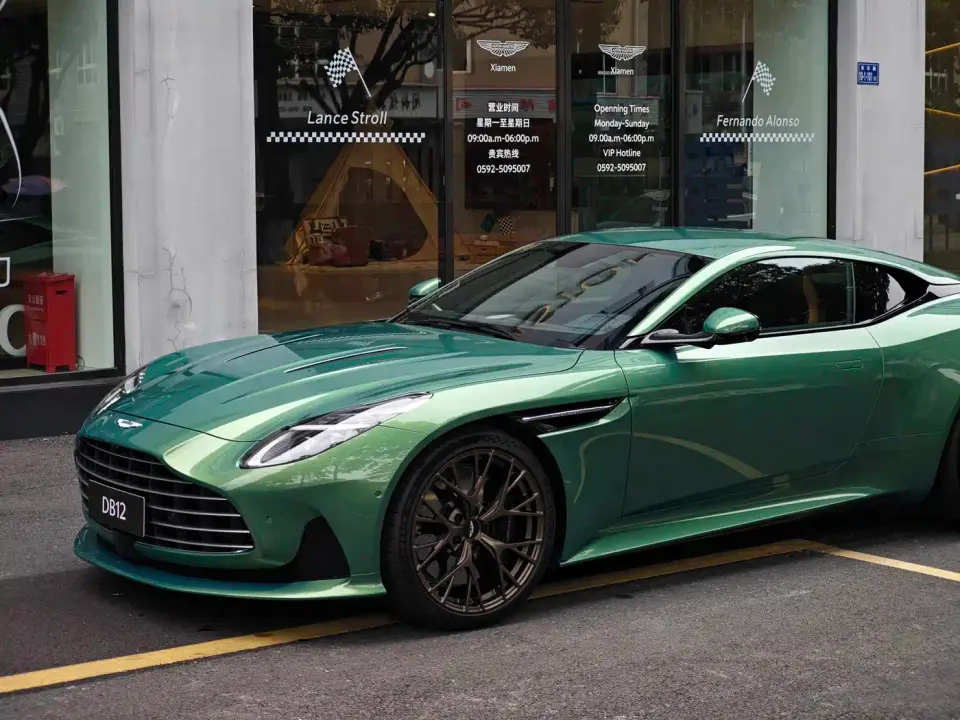 Aston Martin DB12 4.0T V8 Coupe 2024