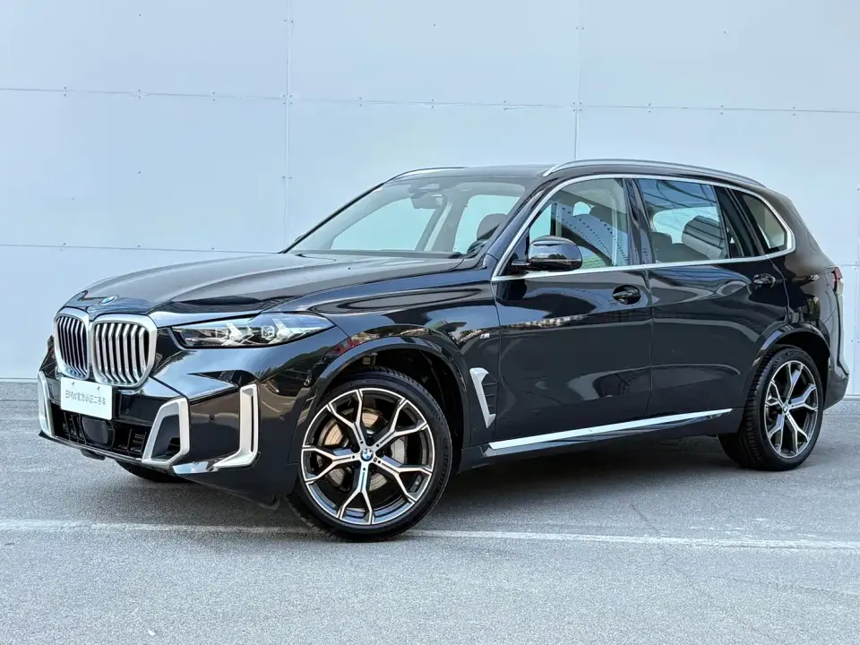 BMW X5 xDrive 30Li Premium M Sport Package 2025
