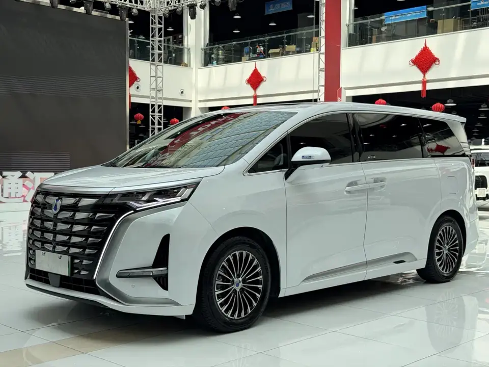 Denza D9 DM-i 980 AWD Prestige 2024