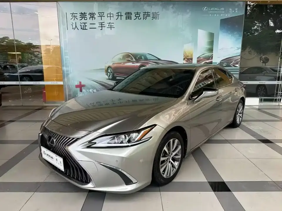 Lexus ES 300h Excellence Edition China V 2019