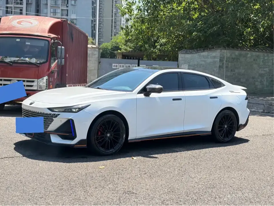 Changan UNI-V 1.5T Sport Edition 2023