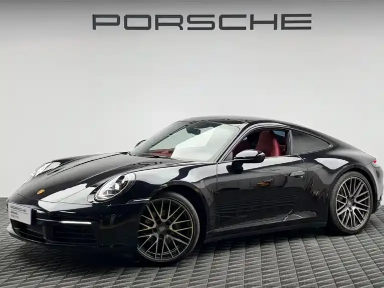 Porsche 911 Carrera 3.0T 2023