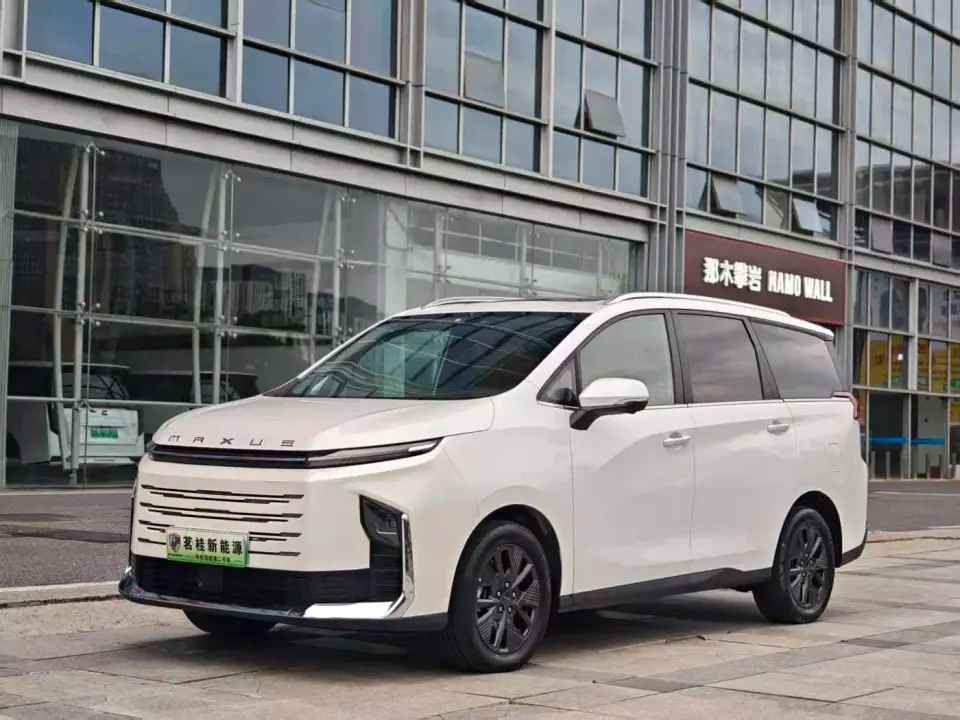 SAIC Maxus Maxus G50 PHEV Flagship Edition 2025