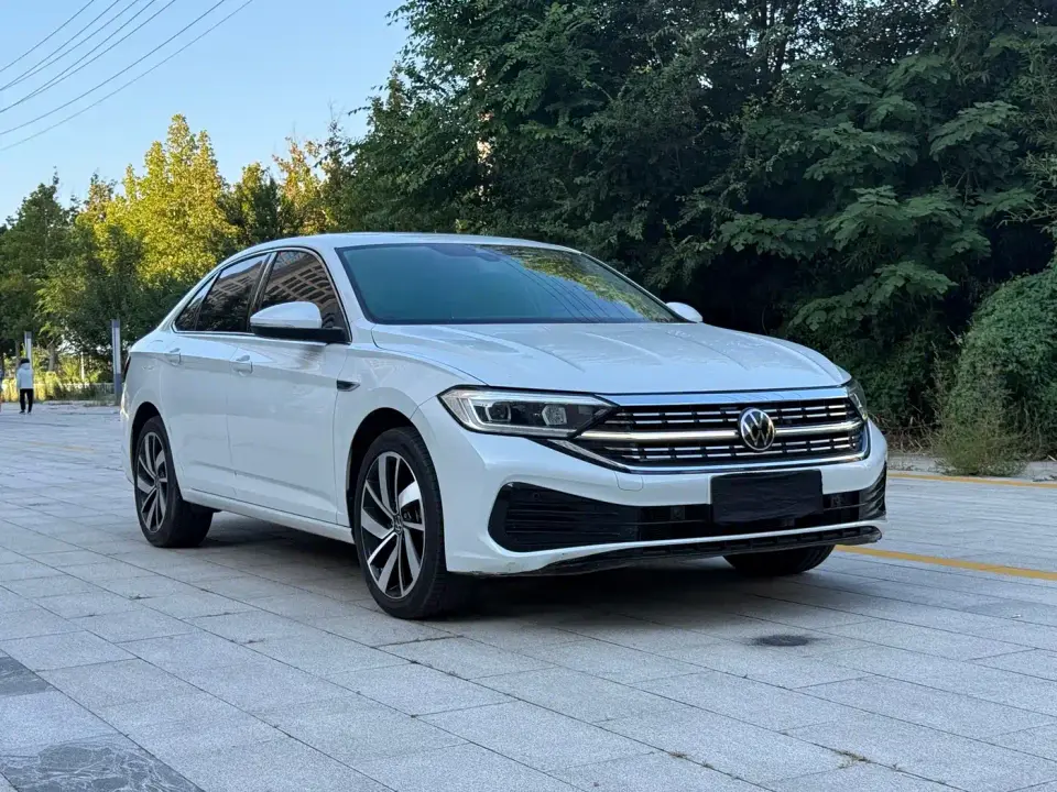 Volkswagen Sagitar 300TSI DSG Excellence Edition 2025