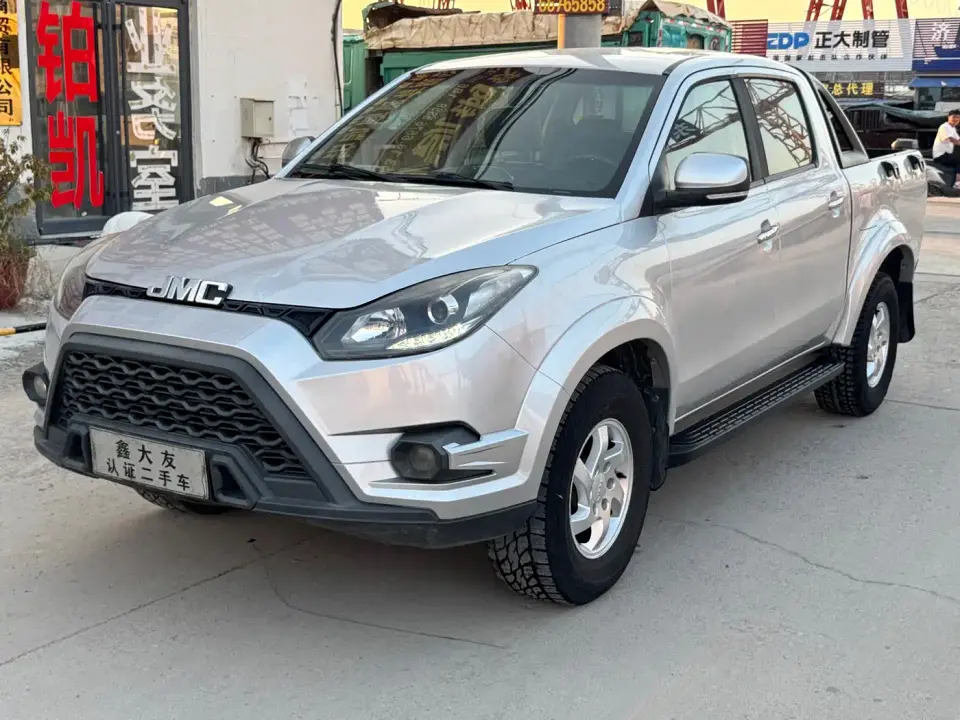 Jiangling Yuhu 5 2.4T Classic Diesel Manual 4WD Ultra Luxury JX4D24A5L 2019