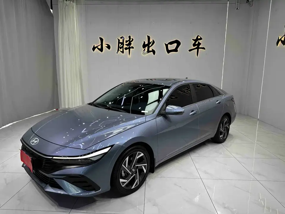 Hyundai Elantra Model 1.5L CVT LUX Premium Edition 2024