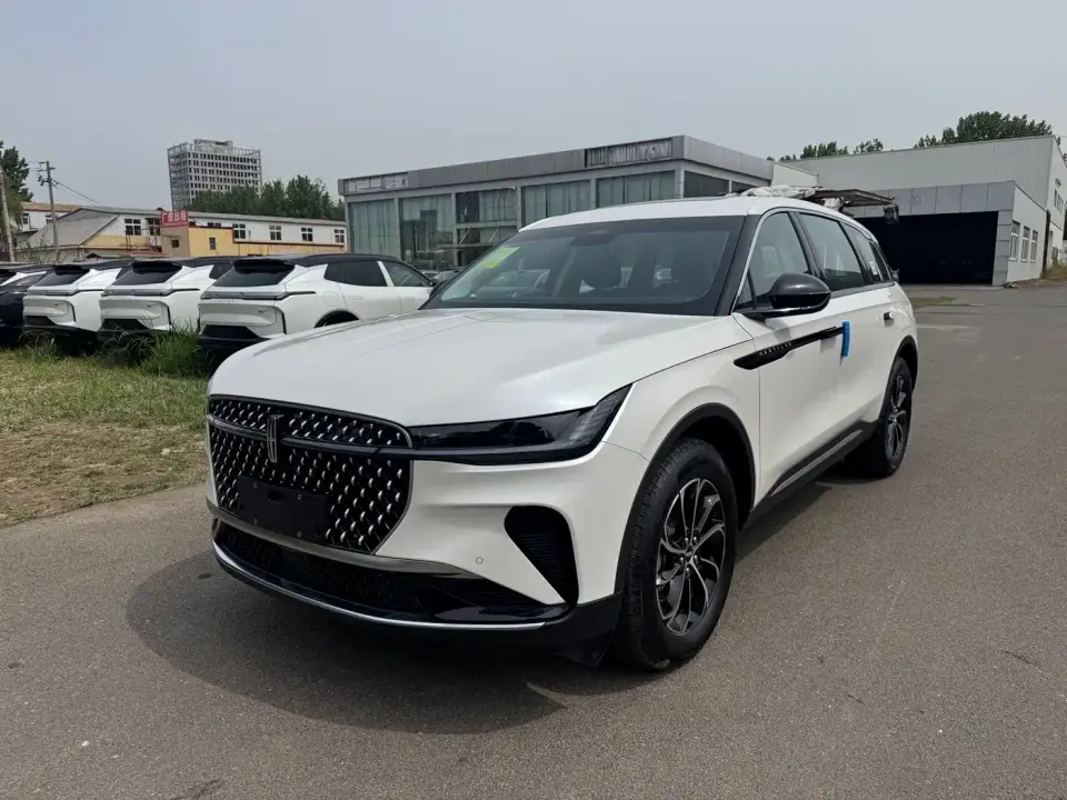 Lincoln Nautilus 2.0T FWD Launch Edition 2026