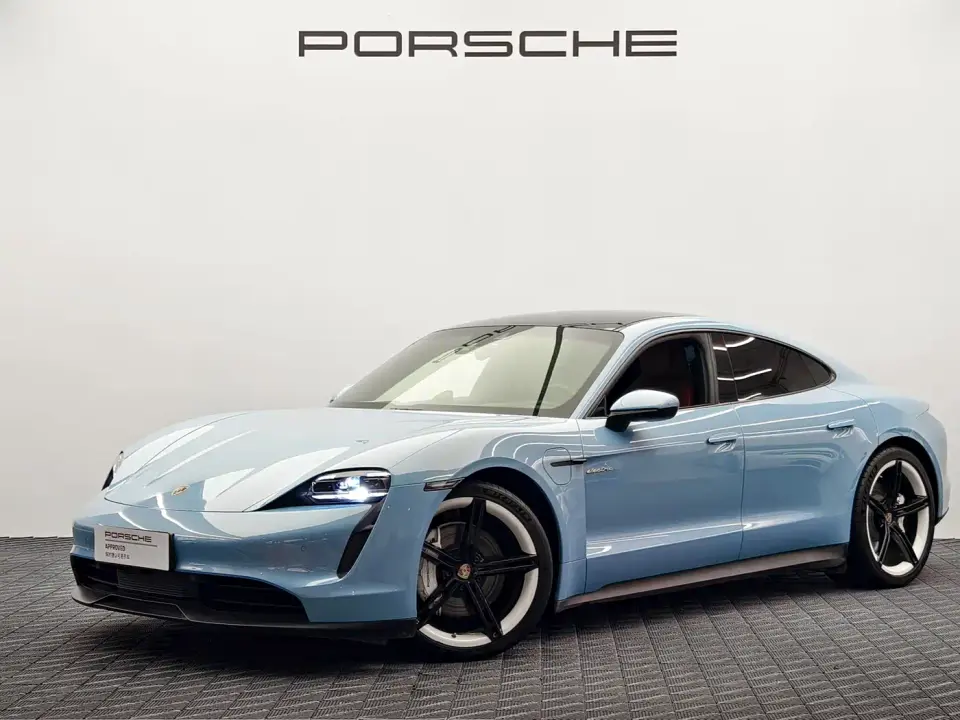 Porsche Taycan 2021
