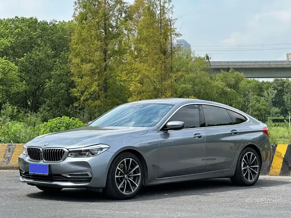 BMW 6 Series GT 630i Luxury Design Package 2019