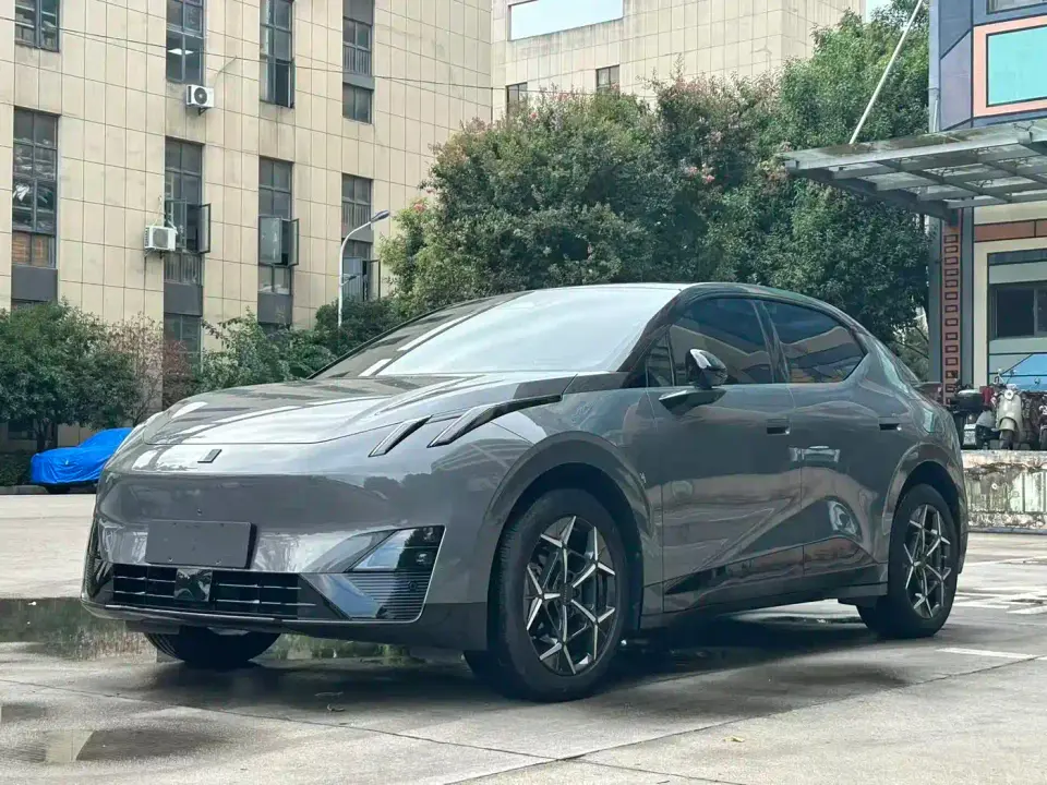 Lynk & Co Z20 530km RWD Max 2024