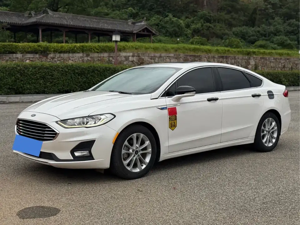 Ford Mondeo EcoBoost 180 Fashion 2021
