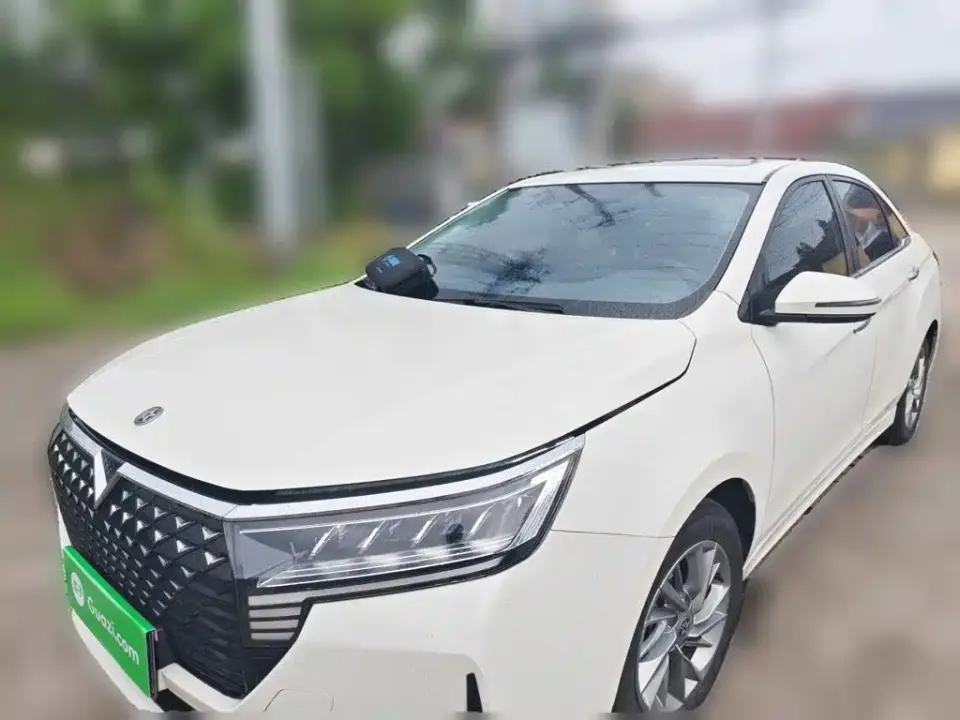 Venucia D60 PLUS 1.6L XL CVT Joy Leader Edition 2024