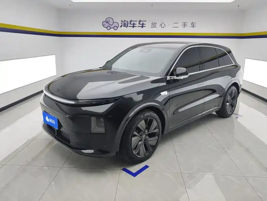 Li Auto L6 Pro 2025