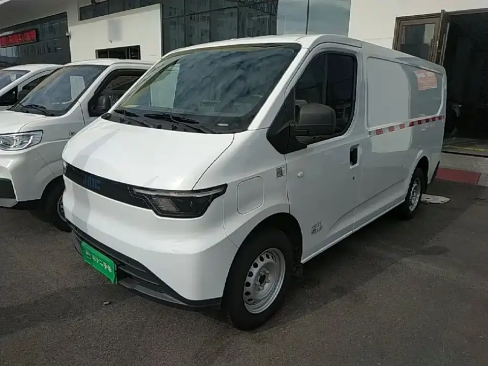 Jiangling E-Fushun Model Blind Window Version 41.86kWh Short Wheelbase Low Roof 3.0-ton 2026