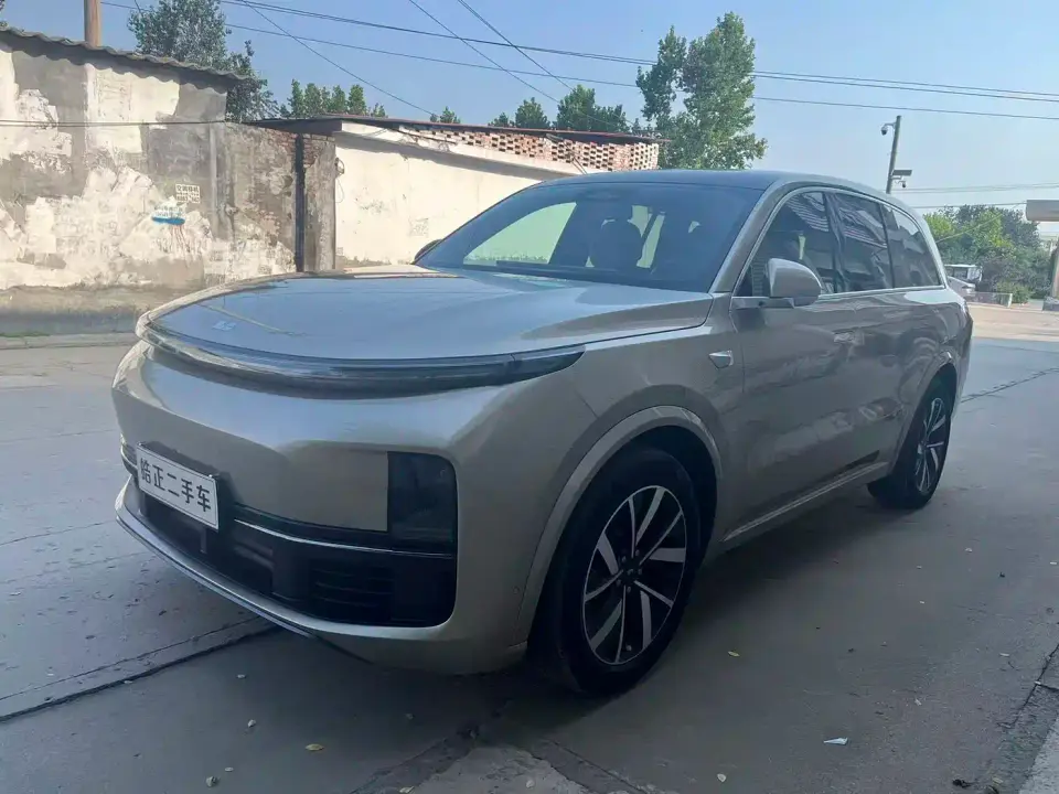 Li Auto Li L8 Pro 2023