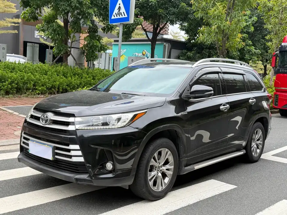 Toyota Highlander 2.0T 2WD Elite 7-Seater China VI 2020