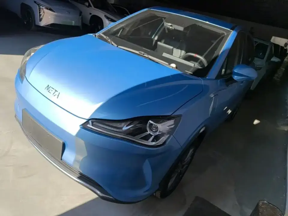 Neta Nezha V Trend 400 Lite 2023