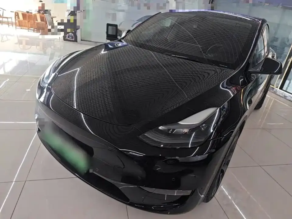 Tesla Model Y Performance High-Performance All-Wheel Drive Version 2023