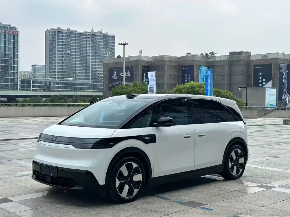 Zeekr MIX Smart Driving Edition 2026